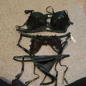 Fashion Nova Dark Green and Black Lace Lingerie Set